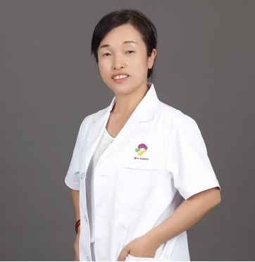揭秘医疗一线的侦察兵：首诊护士如何成为患者生命的守护者