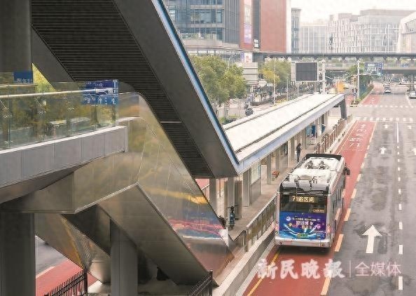 绍虹路站：71路西延伸区间，高铁般的乘车体验，带你直达虹桥枢纽  第1张