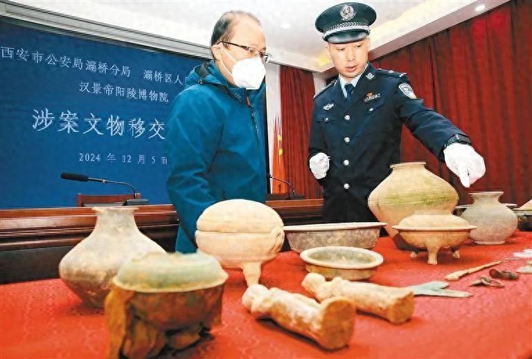 汉阳陵博物院接收26件（组）涉案文物，揭秘汉代物质文化生活，引发历史迷的强烈好奇  第1张