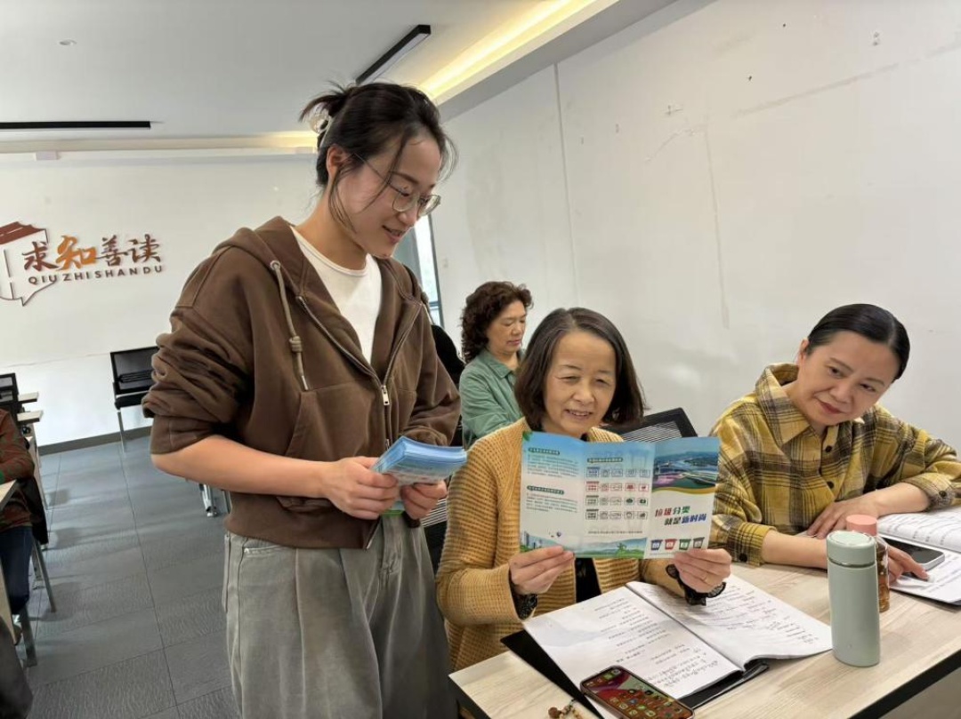 红丰西塘社区掀起垃圾分类热潮，绿色生活从你我做起  第2张