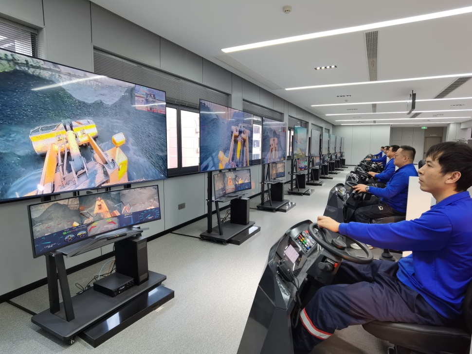 苏州张家港港务集团案例入选全国首批交通基础设施数字化转型升级，引领行业新风向  第2张