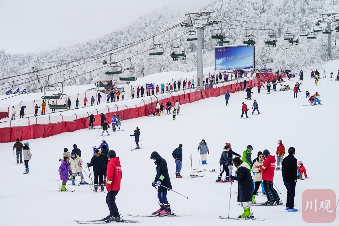 冰火两重天！成都冰雪温泉之旅，西岭雪山狂欢周等你来体验  第2张