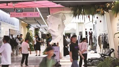 好莱钨创意街区启幕！石狮商贸繁荣，这些新变化你知道吗？  第1张