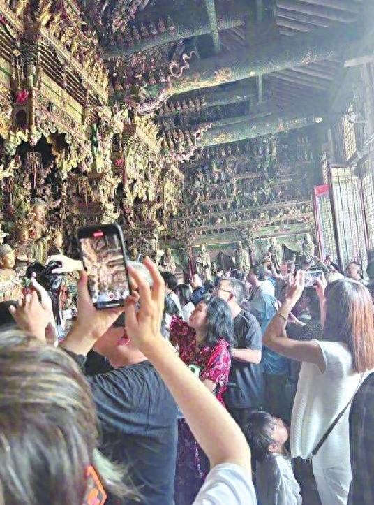从差评到好评，小西天景区和哈尔滨文旅是如何实现口碑逆转的？  第1张