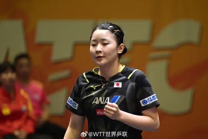 乒乓球亚锦赛女团决赛：中国队 1 比 3 不敌日本队，孙颖莎九连胜伊藤美诚  第2张