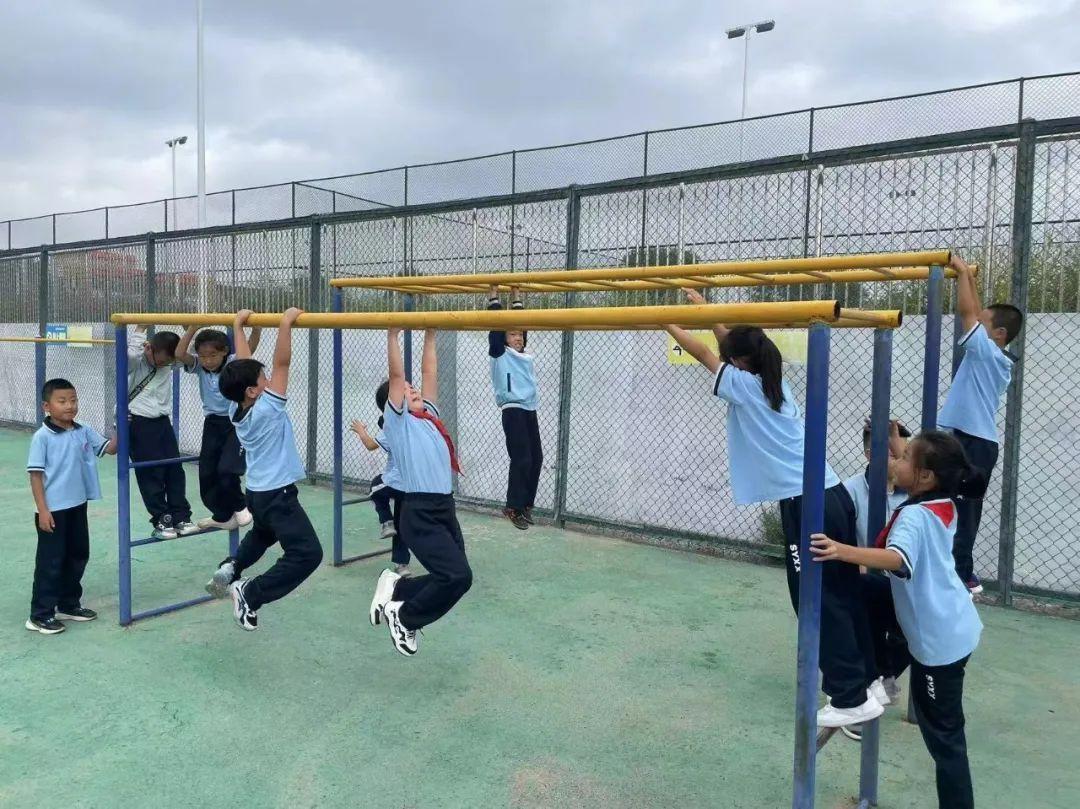 鄂托克旗第二小学课间 15 分钟，孩子们的快乐天堂  第2张