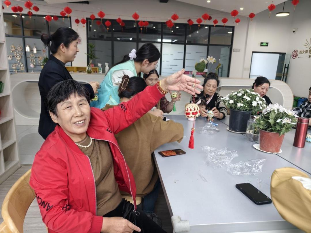 香聚重阳话分类，这个活动让老人度过不一样的重阳节  第3张
