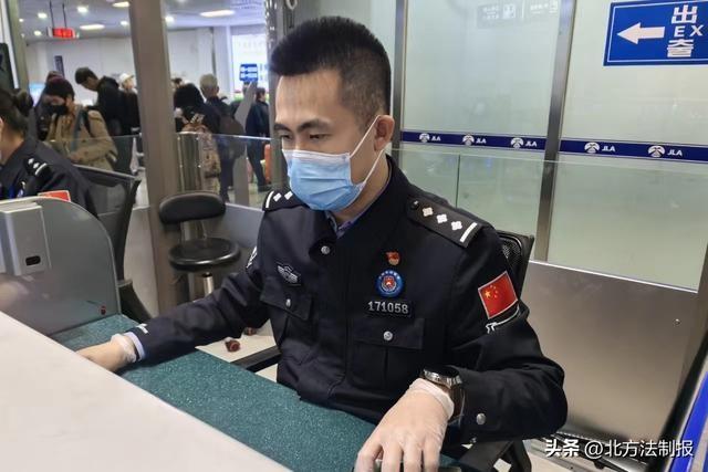 突发！中国籍旅客在韩国仁川飞往延吉航班上突发疾病，边检站紧急开通通道  第2张