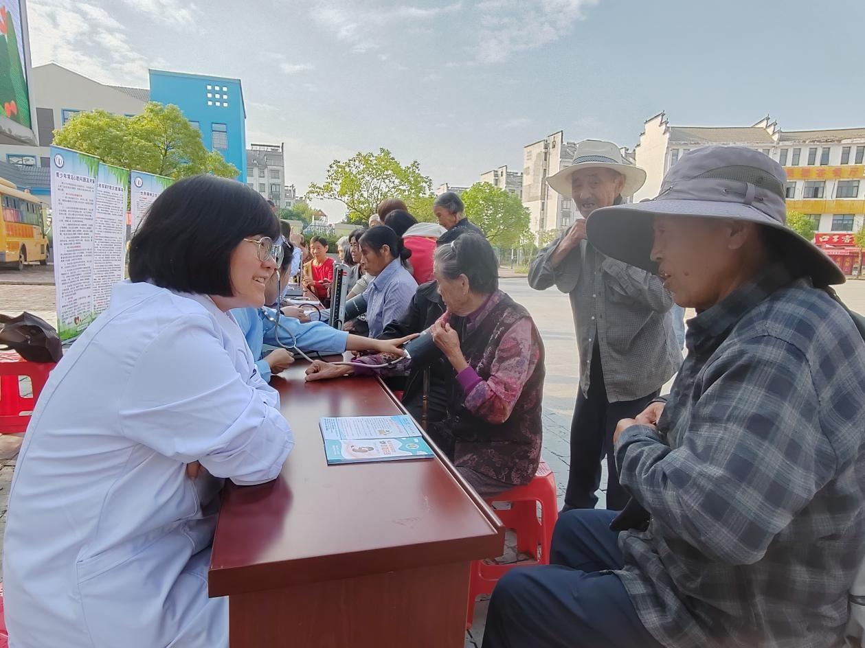 铜陵市大通镇：阵地+N 微服务模式，打造营商环境新高地  第3张