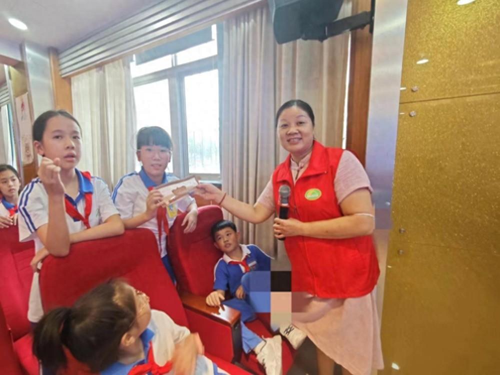 守护孩子美好‘视’界，这场活动让他们受益匪浅  第1张