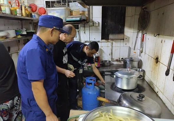 国庆期间，西乡网格出动 3897 人次，巡查房屋 6.5 万间，他们都做了什么？  第2张