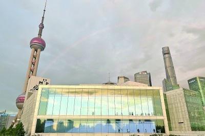 三年吸引全球观众！上海浦东美术馆，这座年轻的文化地标究竟有何魅力？
