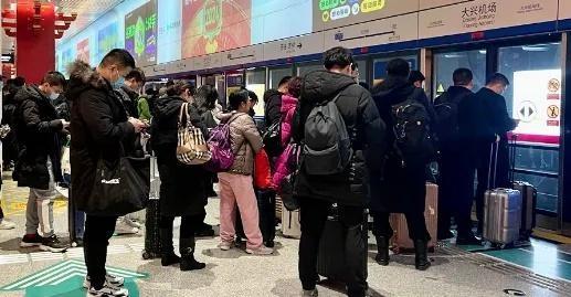北京空气质量中度污染，何时缓解？下周还有降雨和降温  第2张