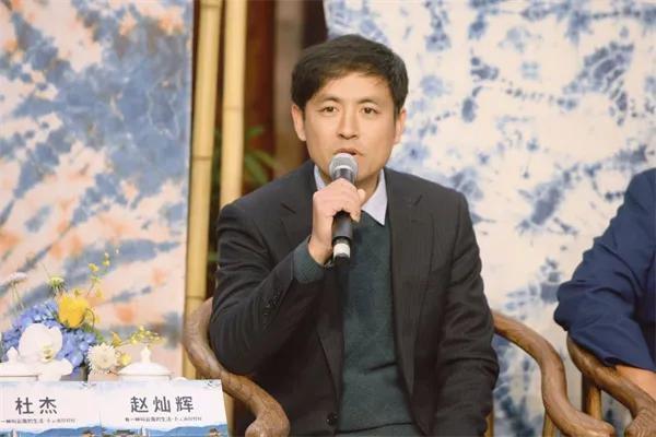 大理目的地婚礼行业快速发展，8 年化妆师抓住机遇，成立工作室  第2张