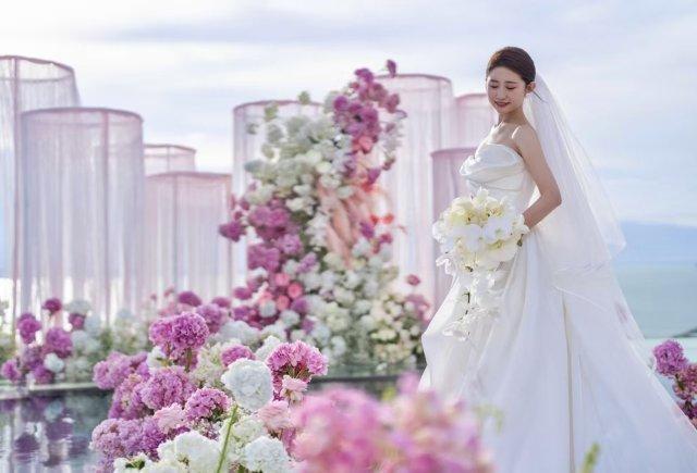 大理目的地婚礼行业快速发展，8 年化妆师抓住机遇，成立工作室  第3张