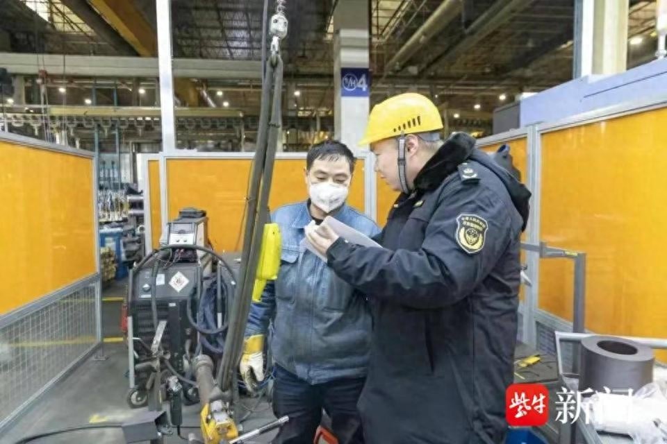 江苏‘厂中厂’专项治理显成效，宁淮电子产业园华丽蝶变，安全管理升级引关注  第1张