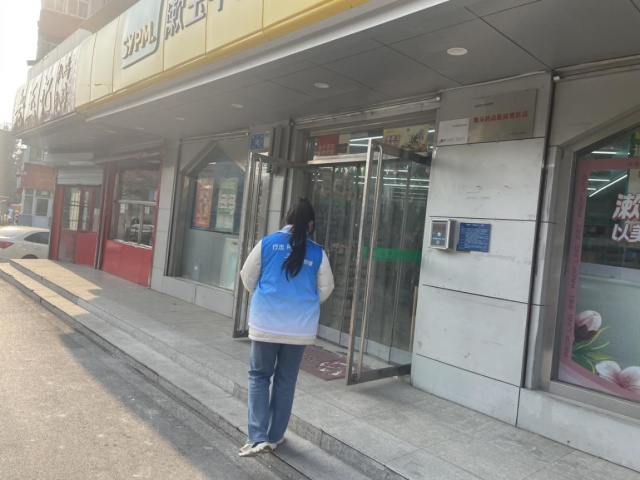 忠厚街社区大动作！门前五包制度严查，商户违规行为无处遁形  第3张