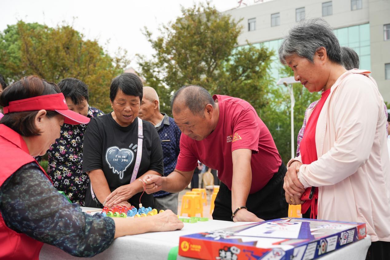 浦东新区大团镇启动认知症友好使者招募，共建友好社区，你还在等什么？  第2张