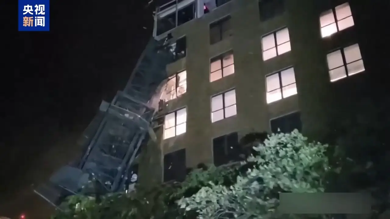 美国遭遇恐怖飓风！已致至少 10 人死亡，气象学家播报时哽咽  第3张