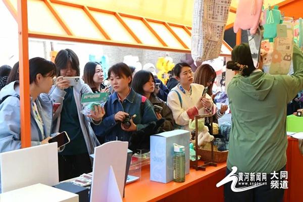 国庆期间，大同文创市集凭什么吸引游客？1172 件文创佳作告诉你答案  第2张