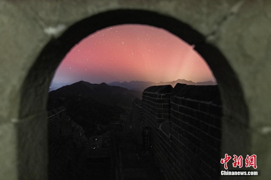 10 月 11 日多地惊现极光盛宴，如梦幻童话世界，你错过了吗？  第3张