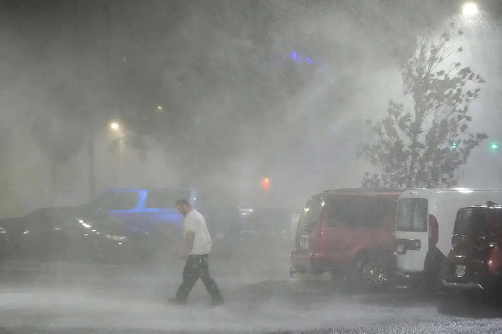 飓风米尔顿已致美国至少 10 人死亡，破坏力惊人  第1张