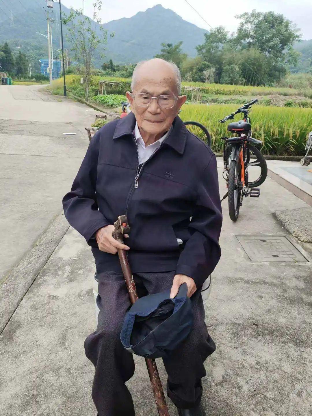 瑞安百岁老人数据大揭秘！110 岁寿星的长寿秘诀竟然是……  第2张