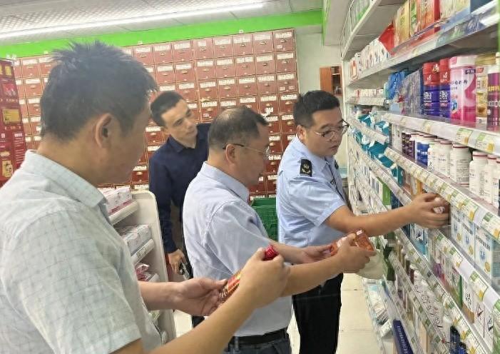 国庆期间，铜官区市场监管局如何全面部署发力，确保市场领域形势平稳？  第1张