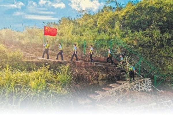 国庆期间，广西政法干警坚守岗位，用忠诚和奉献筑起最美风景线  第1张