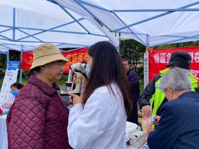 家庭医生签约服务，守护您的健康！昆明市卫健委开展九九重阳敬老日活动  第2张