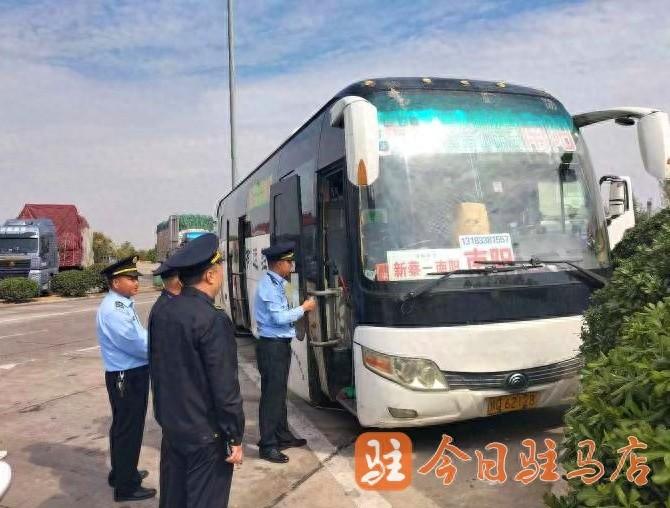 泌阳县交通运输综合行政执法大队多措并举，全力保障国庆期间道路安全出行  第1张