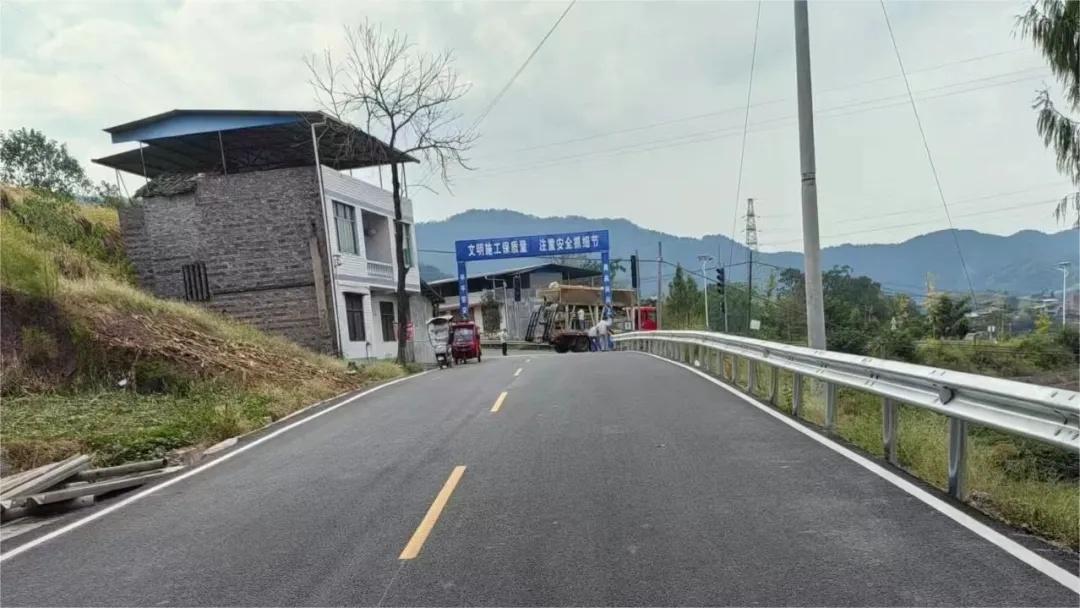 达州东部经开区乡村公路升级改造工程迎来新进展，12 月底将全面完工  第3张