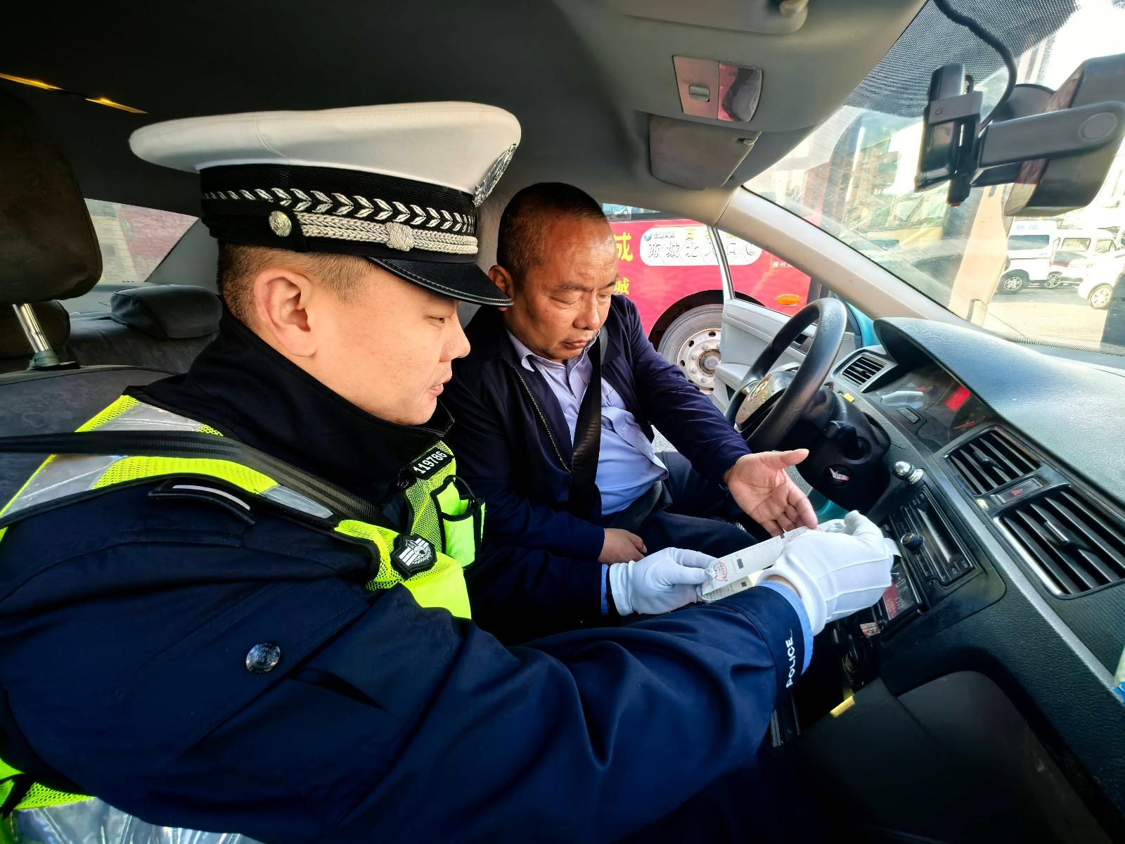 滕州交警大队三中队开展系列道路交通安全宣传活动，你参与了吗？  第3张