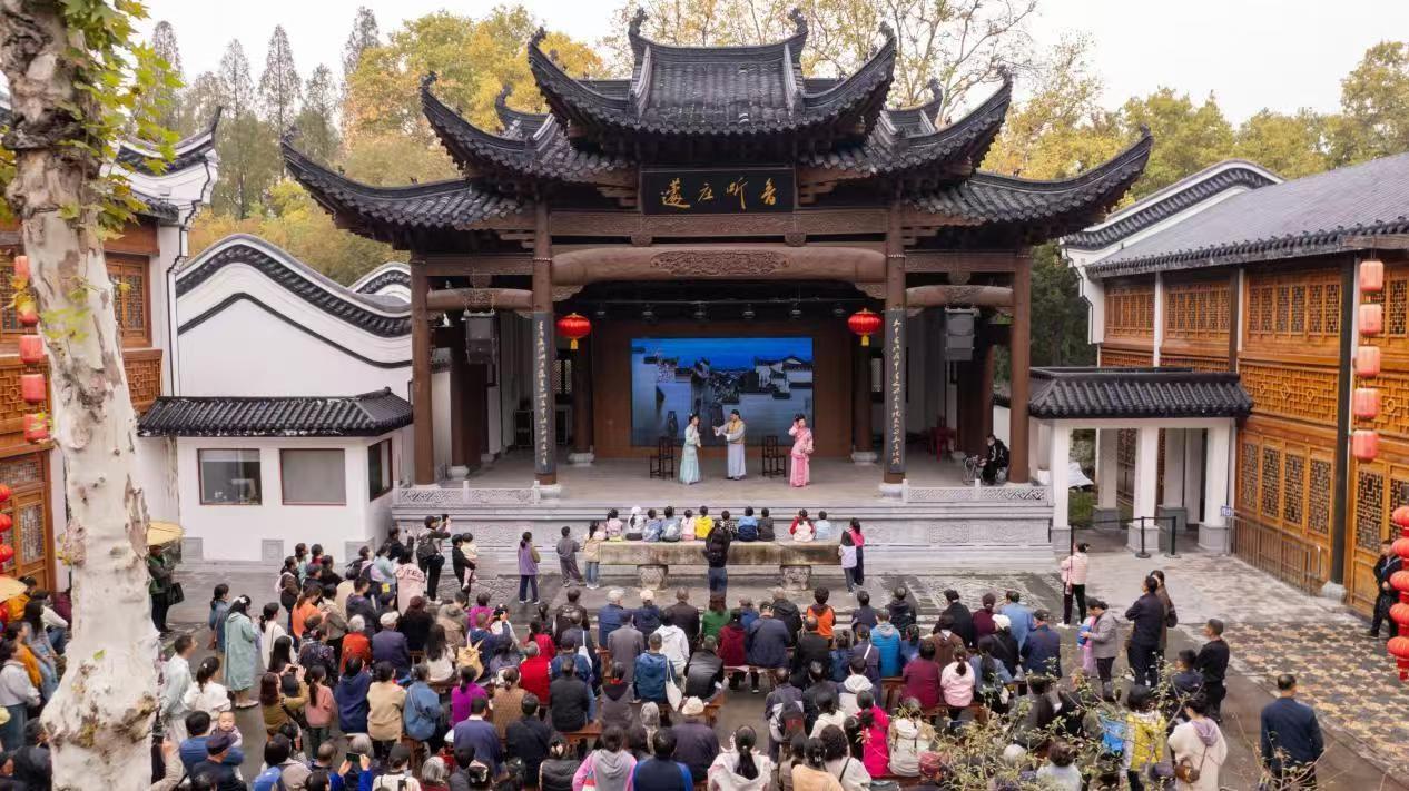 逍遥津大象音乐嘉年华震撼开场，合肥人的集体记忆符号回来了  第2张