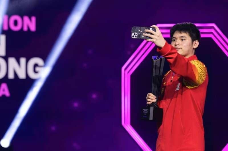 19 岁小将林诗栋勇夺五冠，中国乒乓球队未来之星闪耀世界  第2张