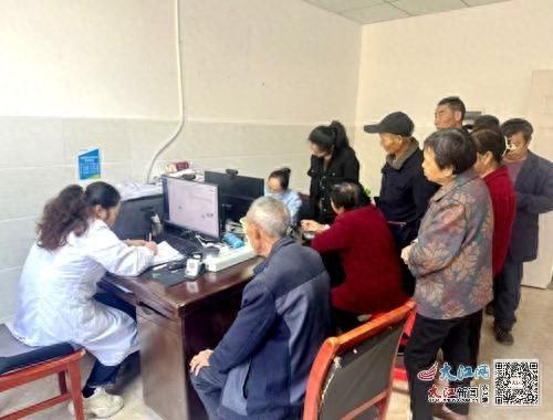 寨下镇卫生院为 65 岁以上老人免费体检，专业又贴心  第1张