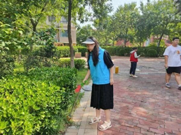 垃圾分类我先行，山东科技大学邵雨姗展现新时代大学生担当