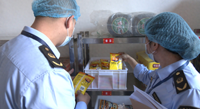 会昌县市场监管局以四个强化举措，筑牢校园食品安全防线