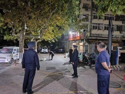 啤酒街扰民问题引关注，执法中队联合社区快速解决  第2张