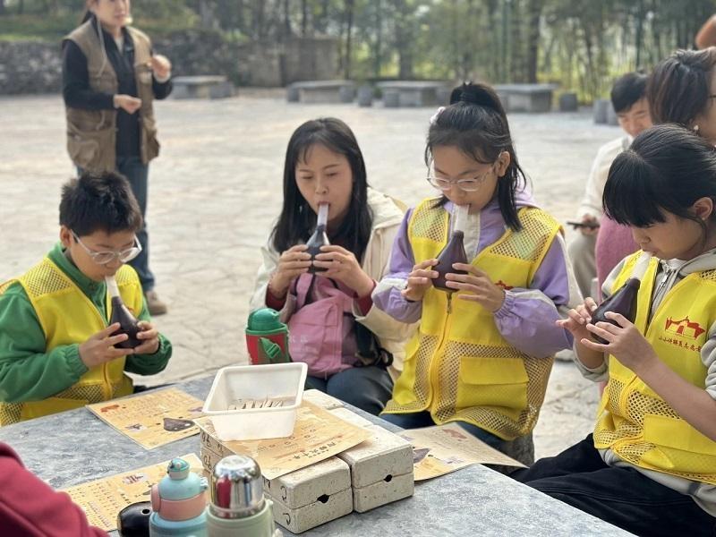 西安八办纪念馆志愿服务队走进半坡博物馆，开启穿越时空之旅  第2张