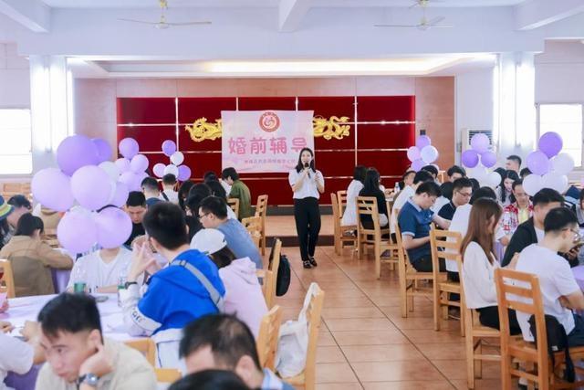 佛山集体婚礼盛大举行，新人共游繁华水道，沾富足之气  第3张