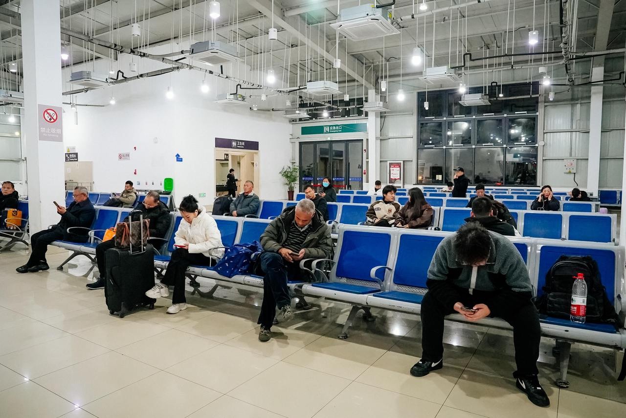31年老站告别客运，嘉善火车站华丽转身前夜，旅客不舍与期待交织  第2张