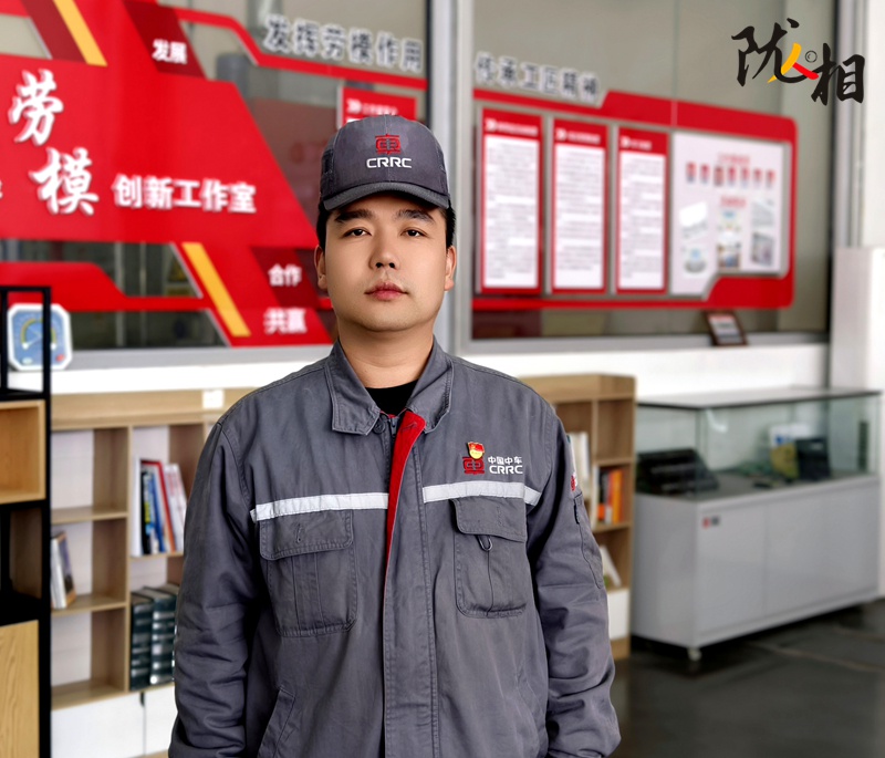 从技师到工程师：潘春望的八年蜕变之路，他的选择让人  第4张