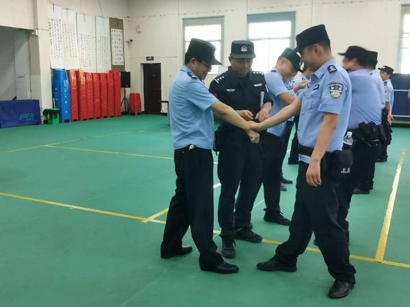 旬阳市公安局城关派出所17场执法培训，200民警辅警实战提升，执法规范化建设成效显著  第2张