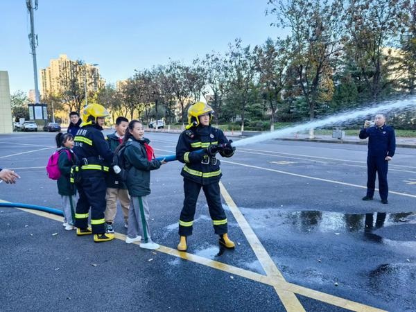 揭秘自来水净化之旅：小葵花们亲眼见证水从地下到水龙头的奇妙变化  第6张