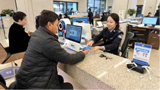 西安高新公安推出便民新举措：一窗通办，群众办事不再跑远路