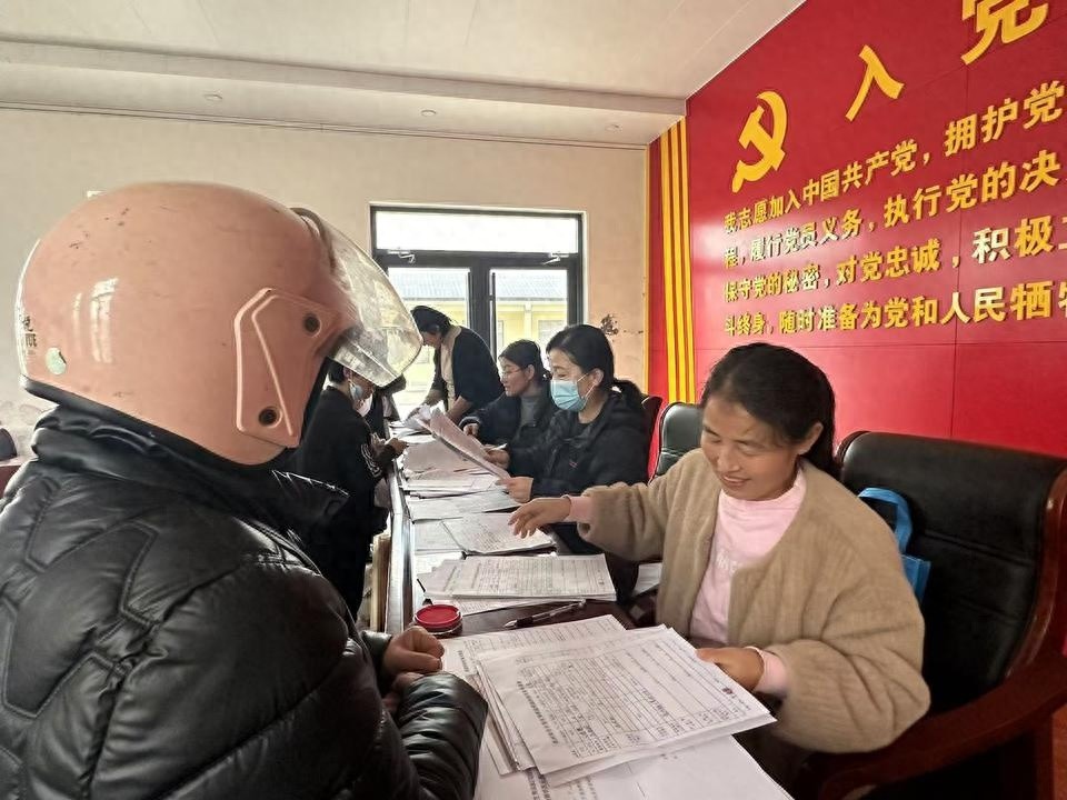 阳信县商店镇如何确保计划生育奖励扶助政策落实到位？揭秘背后的严格审核流程