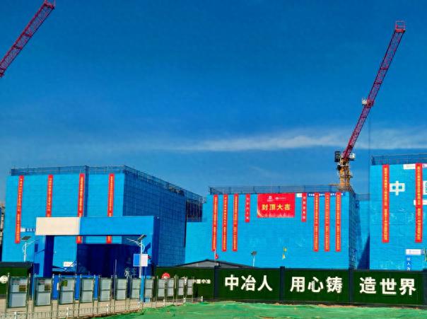 高平市第十中学主体封顶，1800个学位即将缓解就学压力