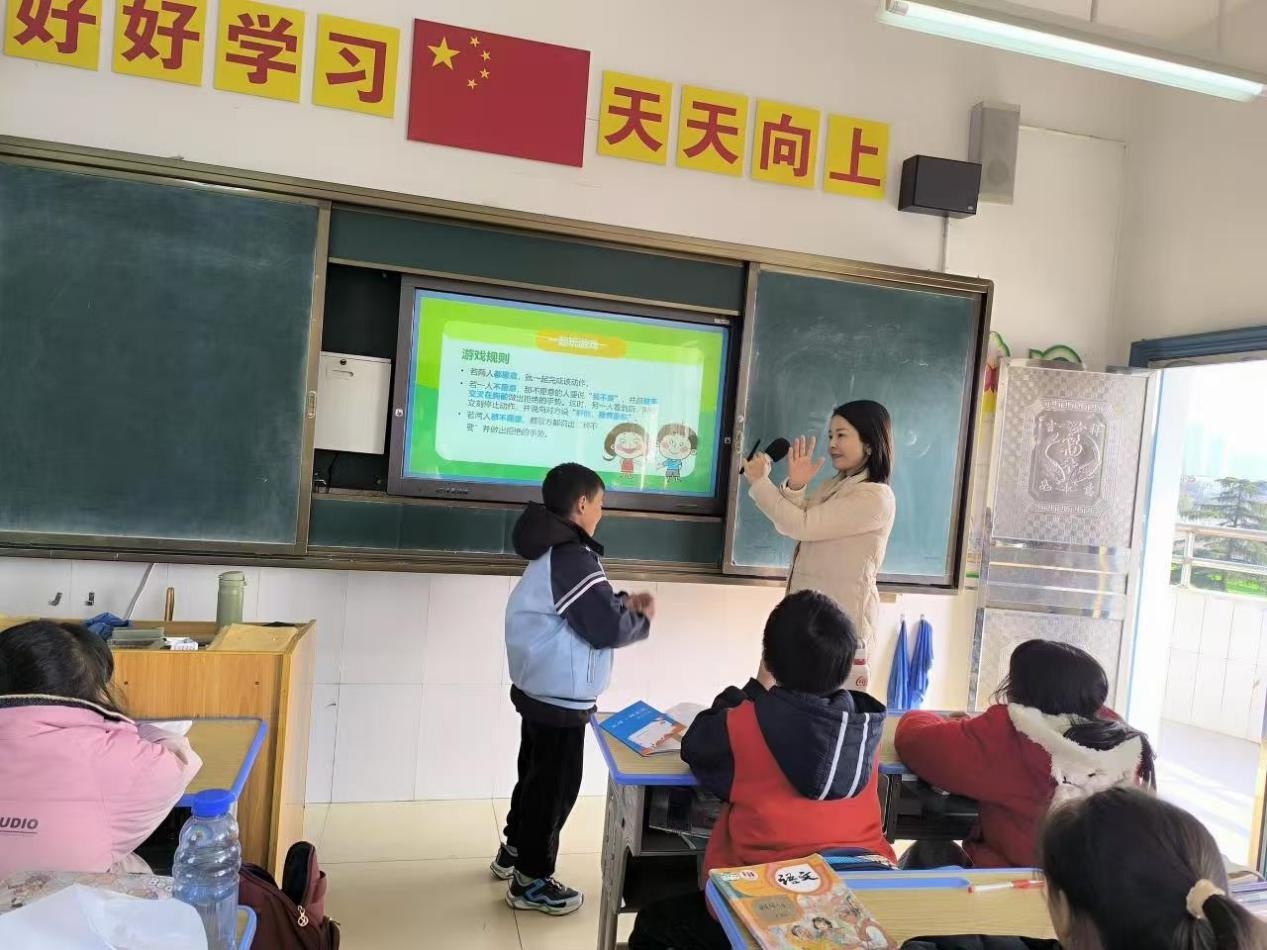 12岁女孩如何自救？这场讲座揭秘了所有家长都该知道的秘密  第2张