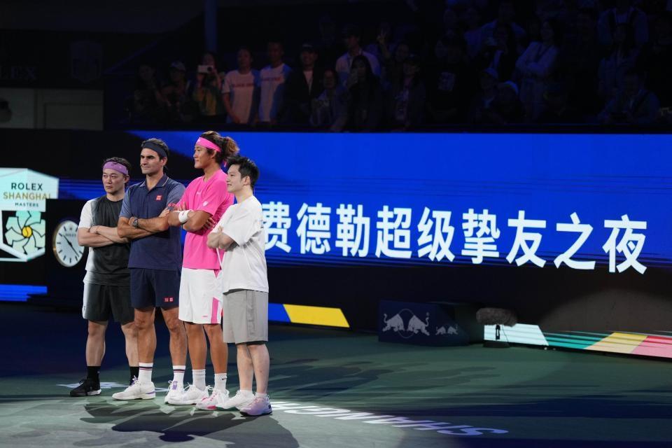 费德勒超级挚友之夜：网球传奇与明星的激情碰撞  第3张